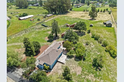825 Cleveland Avenue, Petaluma, CA 94952 - Photo 2