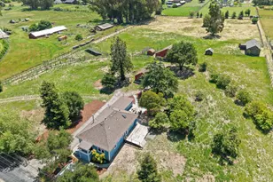 825 Cleveland Ave, Petaluma, CA 94952 - Photo 2