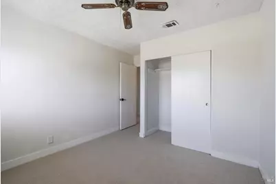438 Royal Oaks Drive, Vacaville, CA 95687 - Photo 22
