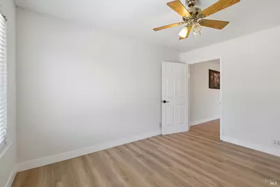 438 Royal Oaks Drive, Vacaville, CA 95687 - Photo 16