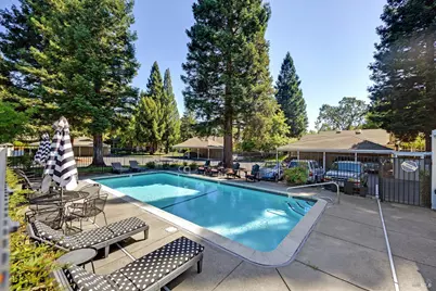 339 W Thomson Avenue, Sonoma, CA 95476 - Photo 22