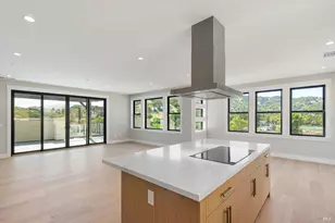 15 Erin Dr, San Rafael, CA 94903 - Photo 2