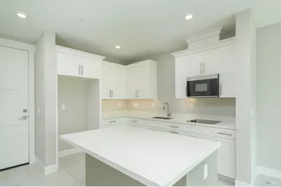 15 Erin Drive, San Rafael, CA 94903 - Photo 10