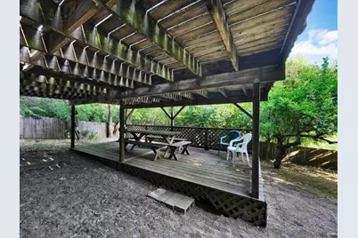 18300 Neeley Road, Guerneville, CA 95446 - Photo 18
