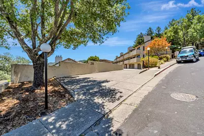 270 Channing Way #1, San Rafael, CA 94903 - Photo 32