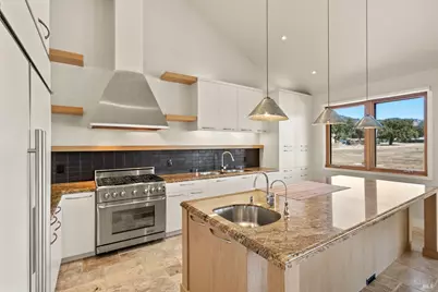 21278 Burndale Road, Sonoma, CA 95476 - Photo 14