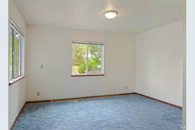 2062 Ludwig Avenue, Santa Rosa, CA 95407 - Photo 8