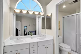 121 Sunnyglen Dr, Vallejo, CA 94591 - Photo 18