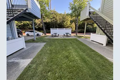 53 Los Padres Circle, Novato, CA 94947 - Photo 2