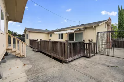 160 Radcliffe Drive, Vallejo, CA 94589 - Photo 18