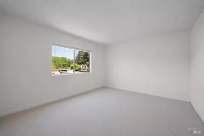 1737 Las Raposas Court, Santa Rosa, CA 95409 - Photo 18