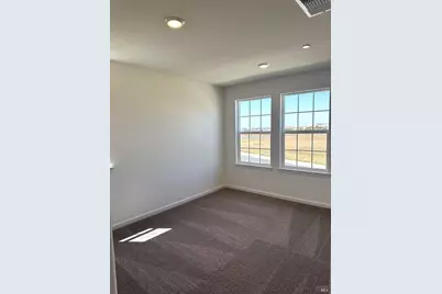 600 Cogburn Circle, Vacaville, CA 95678 - Photo 22