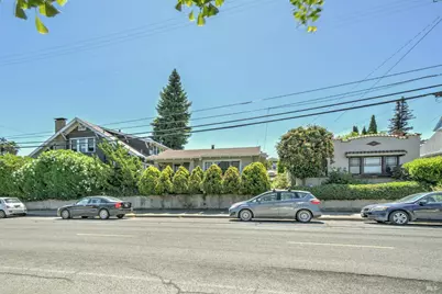 703 B Street, Petaluma, CA 94952 - Photo 18