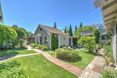 703 B Street, Petaluma, CA 94952 - Photo 14
