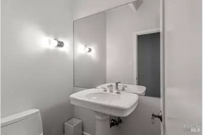10 Fern Avenue, Belvedere, CA 94920 - Photo 52