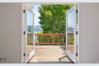 185 Solano Street, Tiburon, CA 94920 - Photo 28