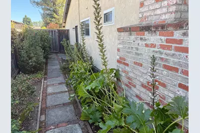 2142 Feliz Drive, Novato, CA 94945 - Photo 22