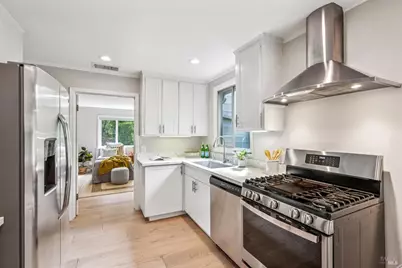9 Manor Road, Fairfax, CA 94930 - Photo 14