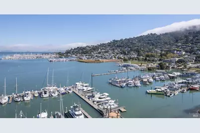 24 Cazneau Avenue, Sausalito, CA 94965 - Photo 76