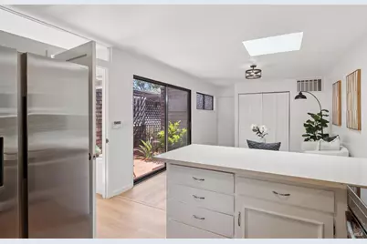 139 El Condor Court, San Rafael, CA 94903 - Photo 14