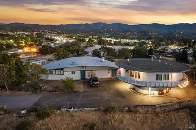 4 Harkle Road, Novato, CA 94945 - Photo 1