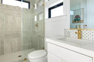 27 Erin Dr, San Rafael, CA 94903 - Photo 44