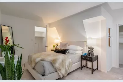 70 Stanford Way, Sausalito, CA 94965 - Photo 30