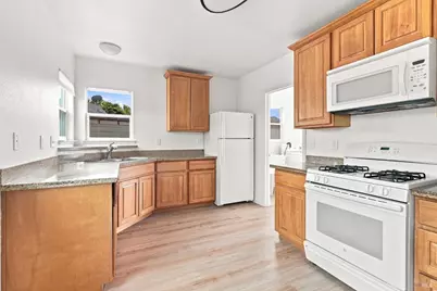 235 12th Street, Vallejo, CA 94590 - Photo 14