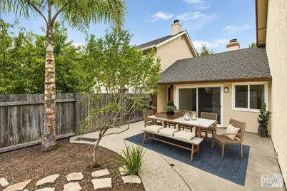 461 Myrtle Court, Benicia, CA 94510 - Photo 4