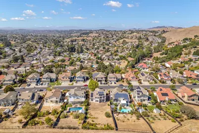 1028 Sandhurst Drive, Vallejo, CA 94591 - Photo 32