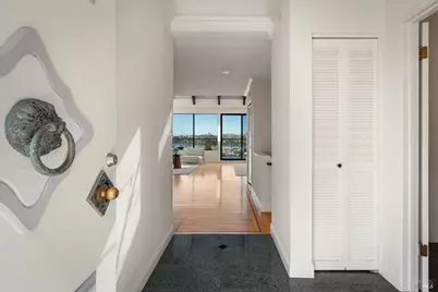 12 Arana Circle, Sausalito, CA 94965 - Photo 2
