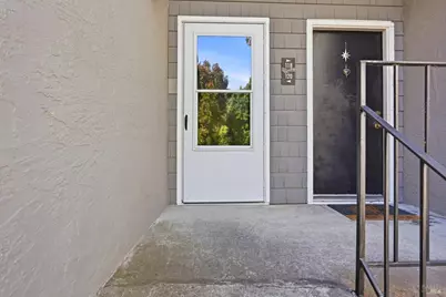 900 Cambridge Drive #120, Benicia, CA 94510 - Photo 30