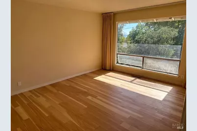 75 Junipero Serra Avenue, San Rafael, CA 94901 - Photo 36