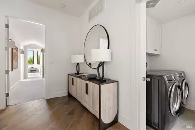 25 Gilmartin Drive, Tiburon, CA 94920 - Photo 14