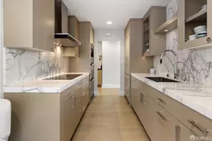 1080 Chestnut St, San Francisco, CA 94109 - Photo 4