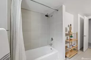 311 Oak St, Oakland, CA 94607 - Photo 22