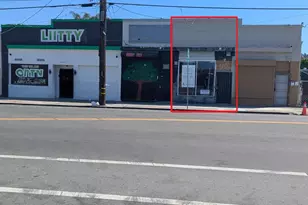 10810 Bancroft Ave, Oakland, CA 94603 - Photo 1