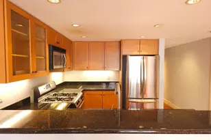 545 Leavenworth St, San Francisco, CA 94109 - Photo 8