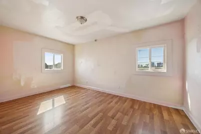 1005 E 12th Street, Oakland, CA 94606 - Photo 20