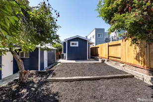 3568 Harper St, Oakland, CA 94601 - Photo 24