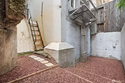 630 Leavenworth Street #Grdn, San Francisco, CA 94109 - Photo 8