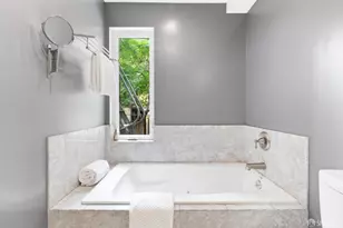 630 Leavenworth St, San Francisco, CA 94109 - Photo 14