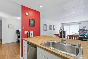 288 Whitmore St, Oakland, CA 94611 - Photo 10