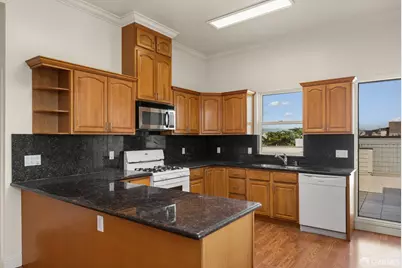 4108 Moraga Street #4108, San Francisco, CA 94122 - Photo 4