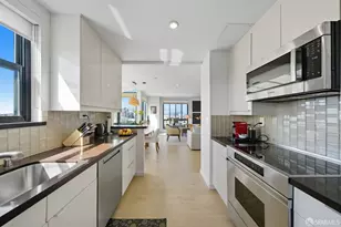 1 Daniel Burnham Ct, San Francisco, CA 94109 - Photo 14