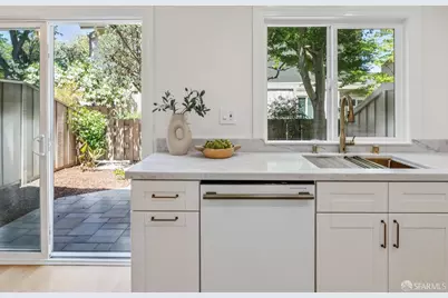 20541 Shady Oak Lane, Cupertino, CA 95014 - Photo 14