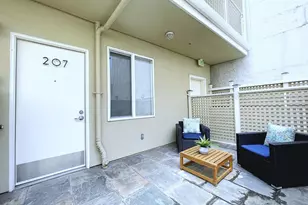 1601 Pacific Ave, San Francisco, CA 94109 - Photo 2
