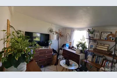 566 Athens Street, San Francisco, CA 94112 - Photo 12