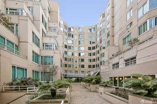 240 Lombard St, San Francisco, CA 94111 - Photo 14