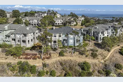 141 Kestrel Court, Brisbane, CA 94005 - Photo 54